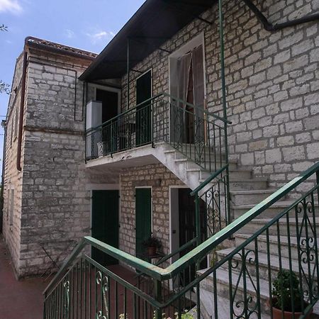 N237 - Numana, Trilocale A 100 Metri Dal Centro Apartment Luaran gambar