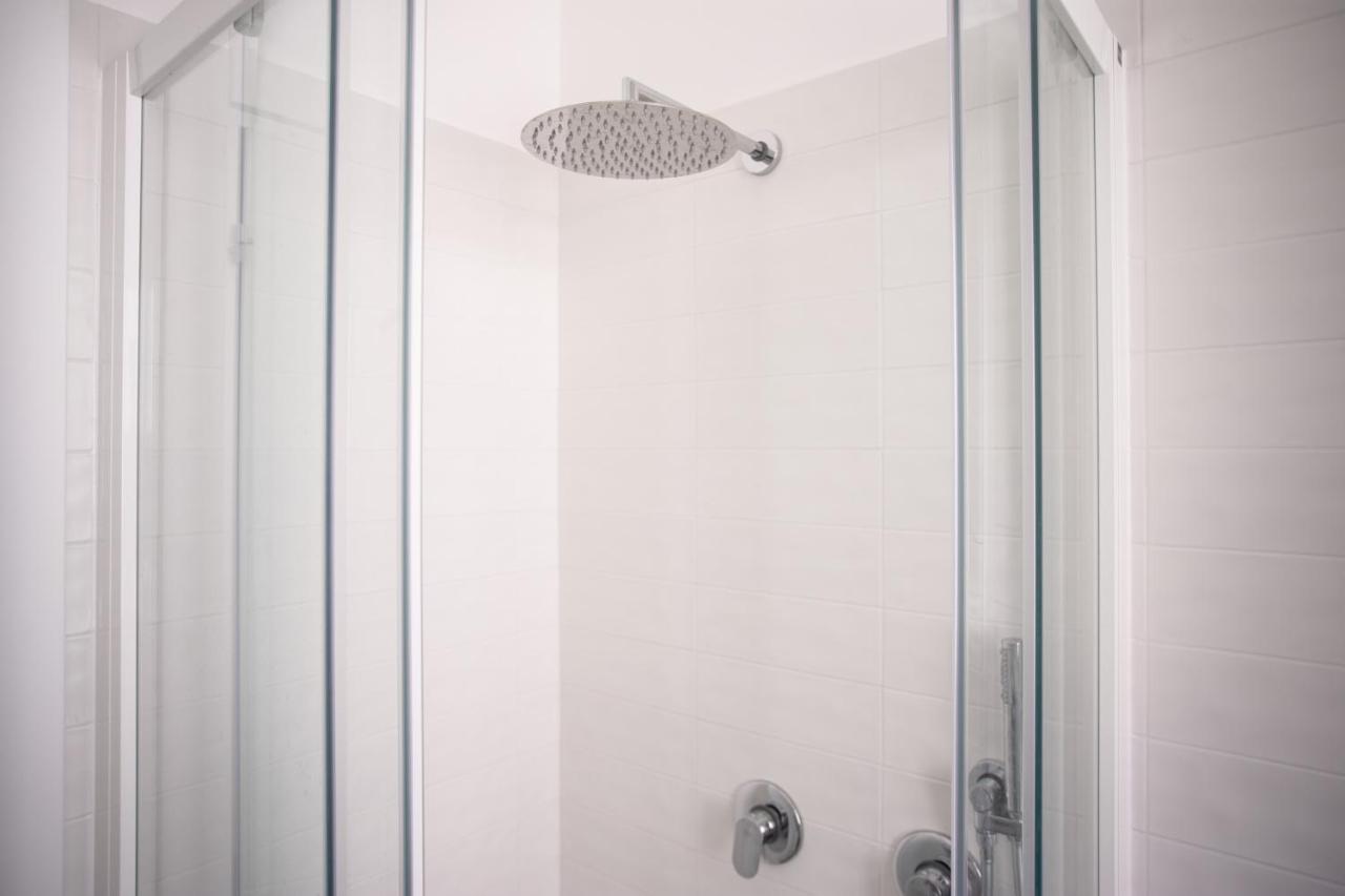 N237 - Numana, Trilocale A 100 Metri Dal Centro Apartment Luaran gambar