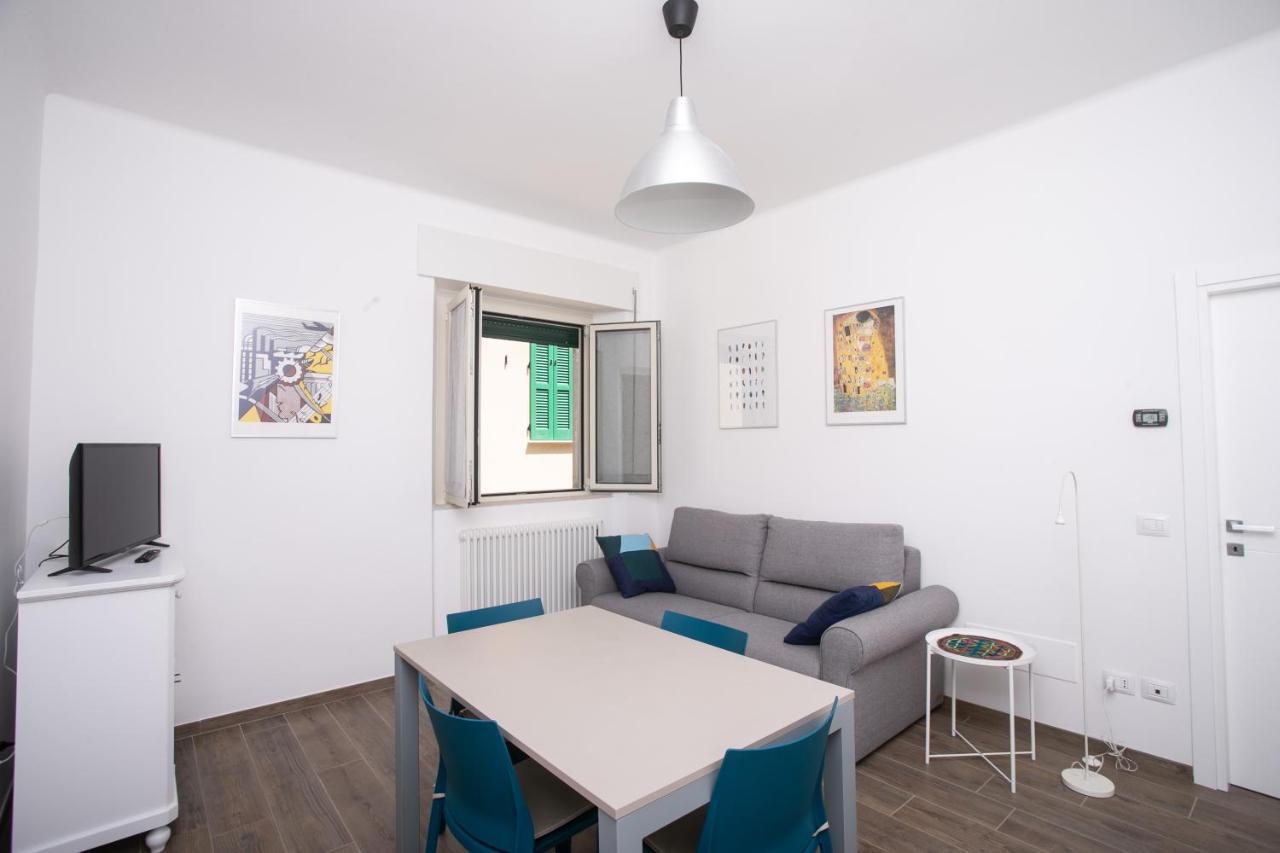 N237 - Numana, Trilocale A 100 Metri Dal Centro Apartment Luaran gambar